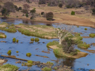 20090811012108 - Olifants River Floodplain at Kruger National Park (dehazed)